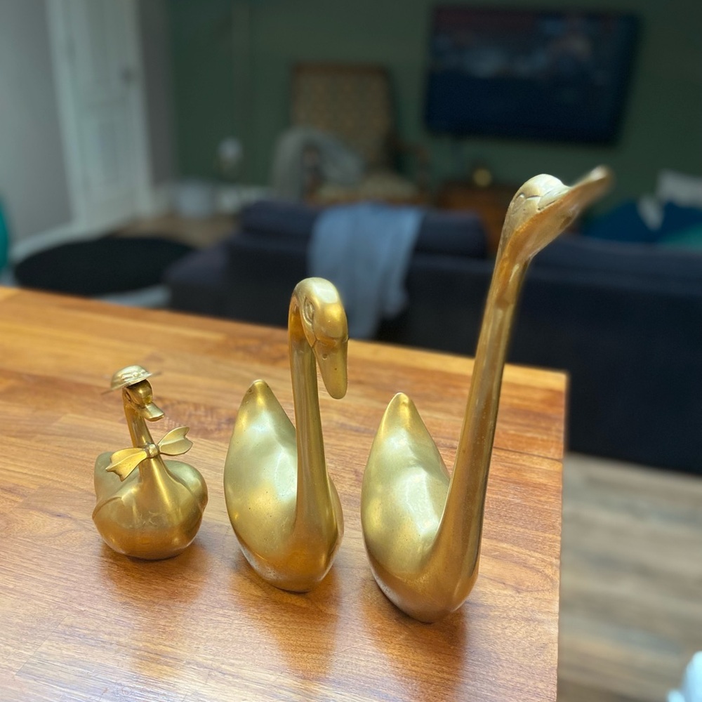 Elegant Gold Swan Figurines Set